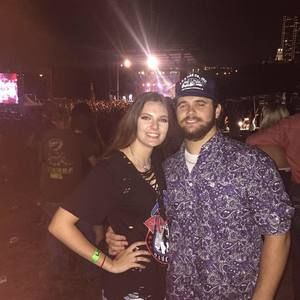 Meet your Posher, Devin